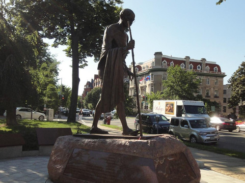 Mahatma Gandhi Statue-华盛顿特区必去景点