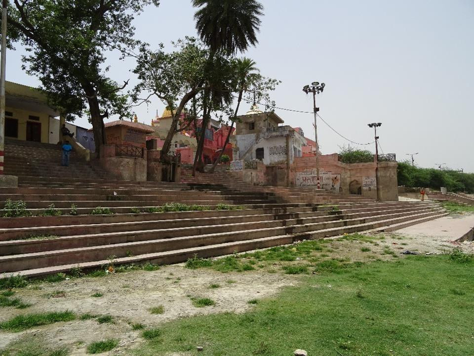 Massacre Ghat (Satti Chaura Ghat)-坎普尔必去景点