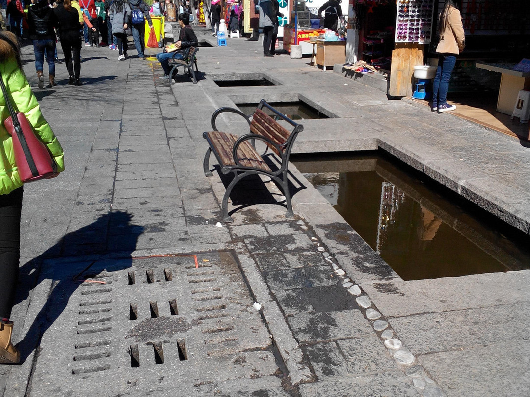 洋人街中心广场-大理市必去景点
