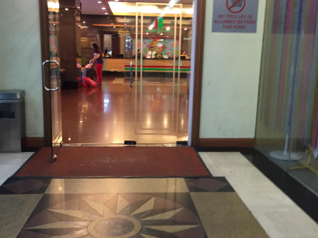 Boulevard Hypermarket (Imperial Mall)-美里必去景点