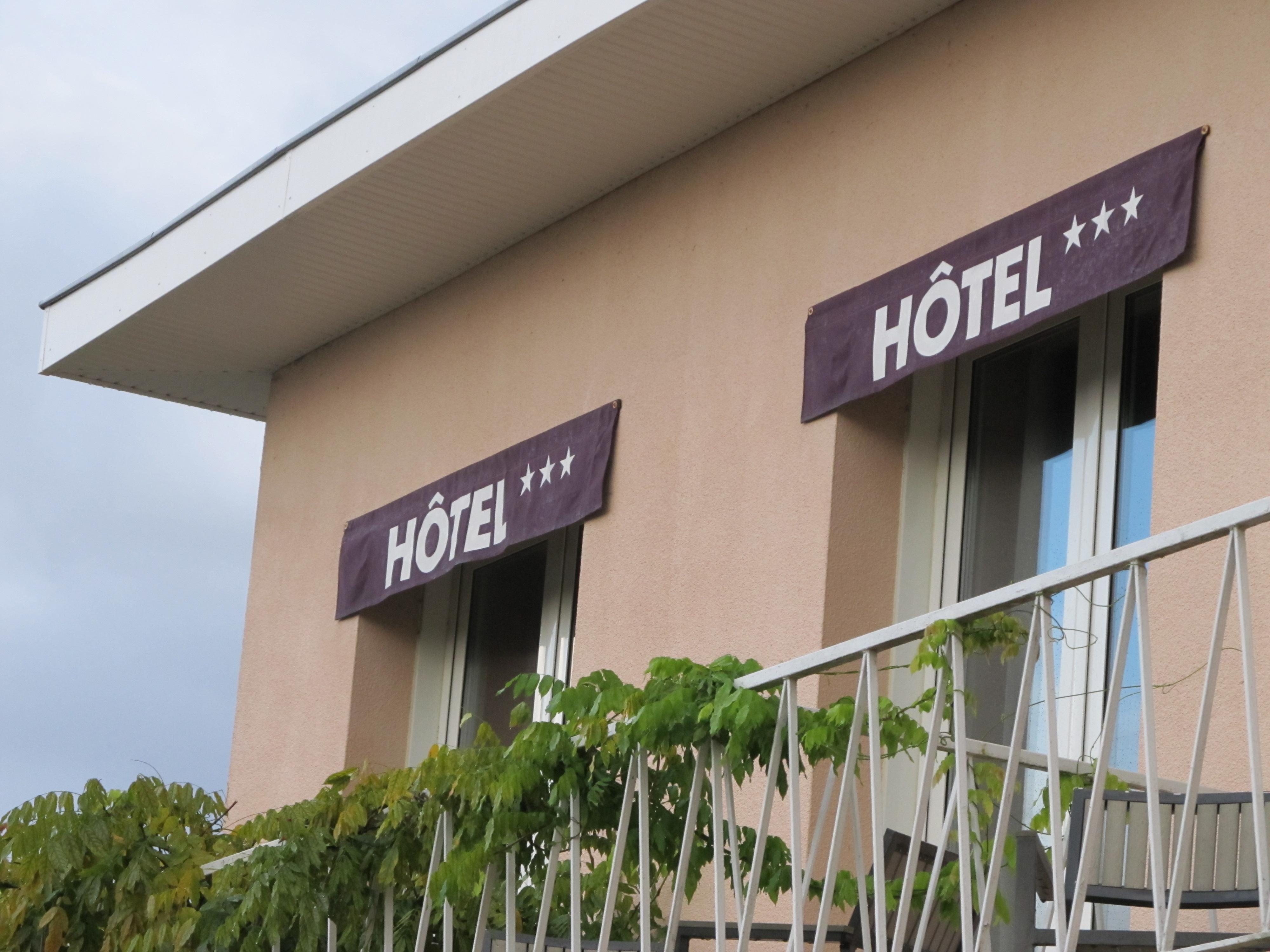Hotel L'Ecureuil-官方