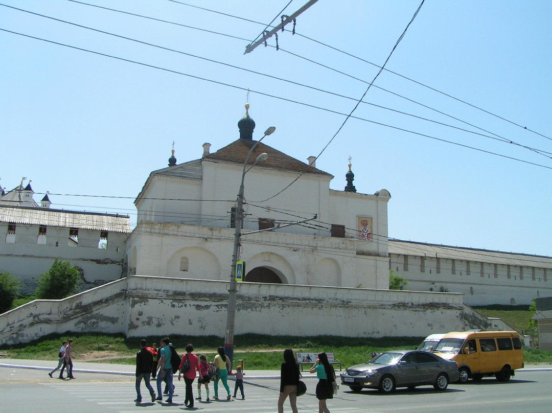 Nikolsky Temple Gate-阿斯特拉罕必去景点