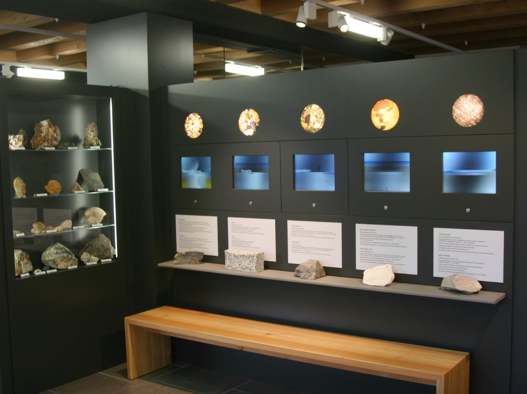 Casa Del Parco Geopark Carisolo景点图片