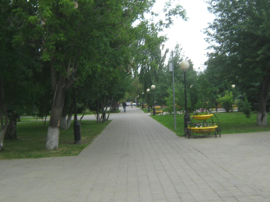 Boulevard Tekuteva-秋明必去景点