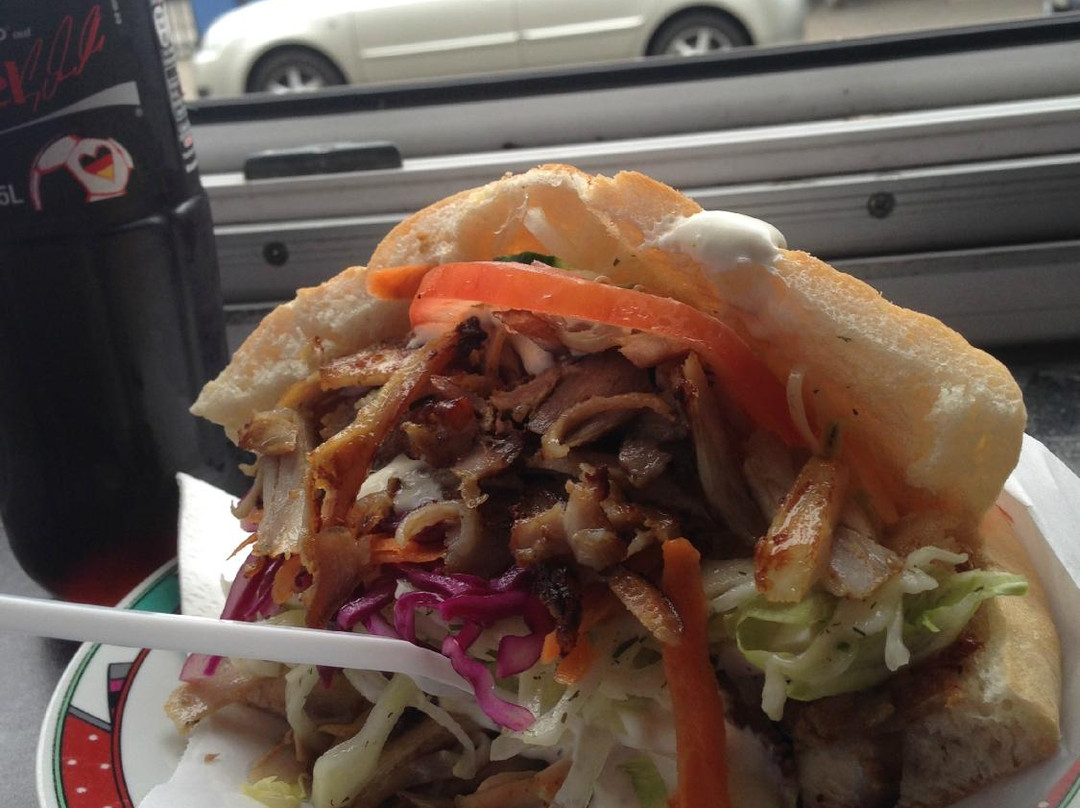 兰茨图尔餐馆和美食-Sascha's Grill