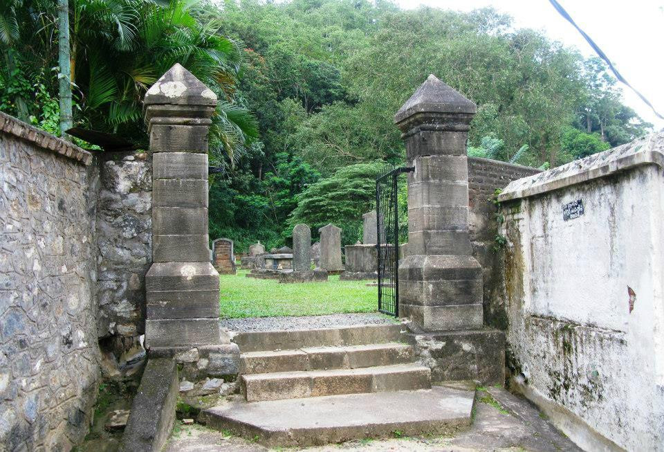 加里森墓园-康提必去景点