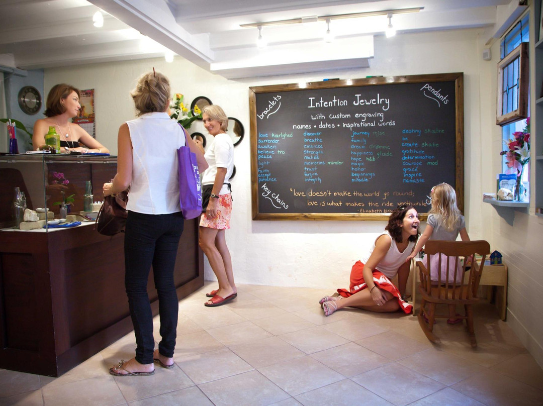 Joyia Inspirational Jewelry-Christiansted必去景点