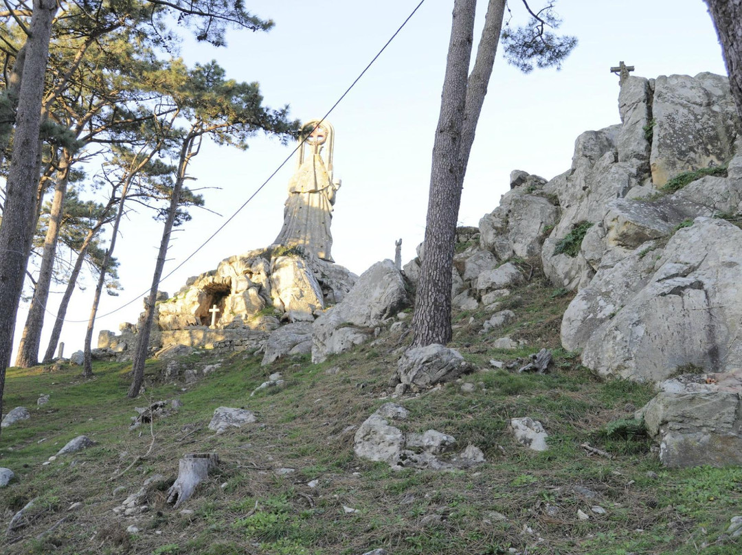 Virgen de la roca景点图片