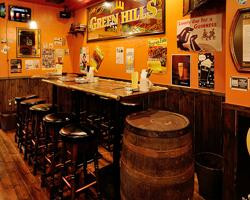 アイリッシュ パブ グリーンヒルズ