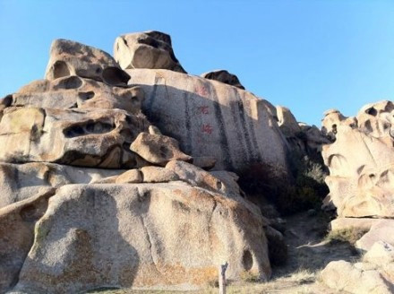 新疆怪石沟景点图片