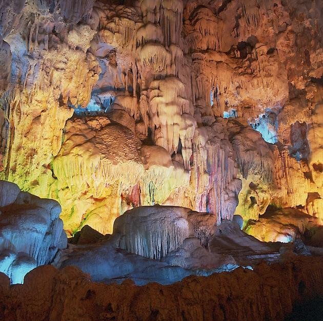 Aquarena Cruise - Halong Bay Daily Tours-河内必去景点