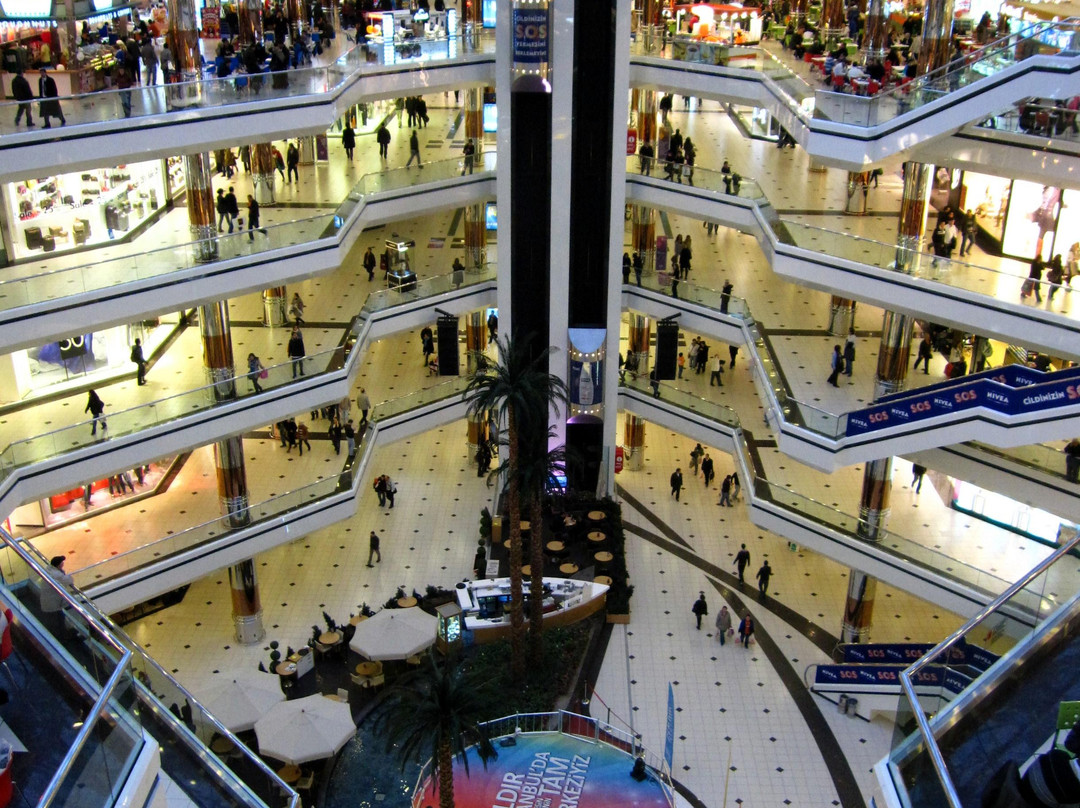 伊斯坦布尔Cevahir购物中心-伊斯坦布尔必去景点