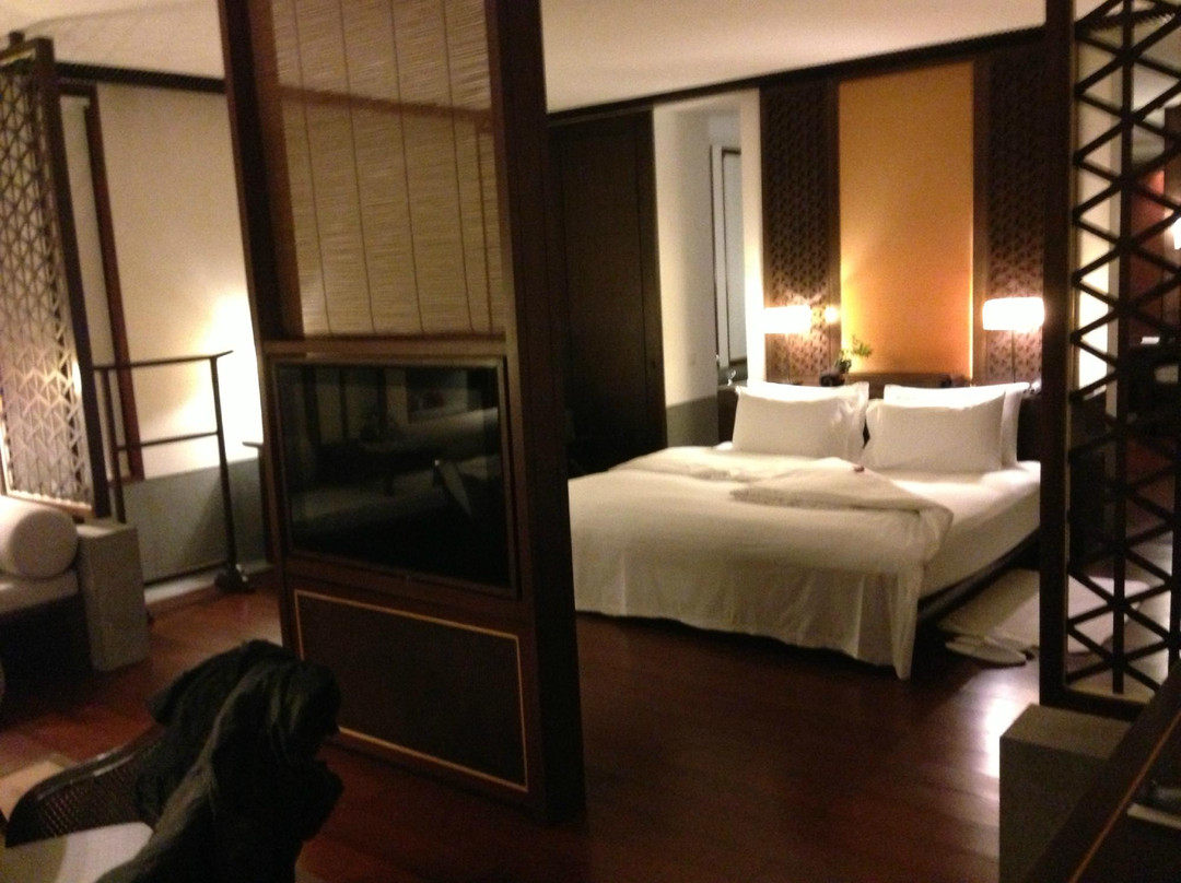 富春山居度假村主图