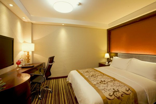 成都礼顿酒店主图