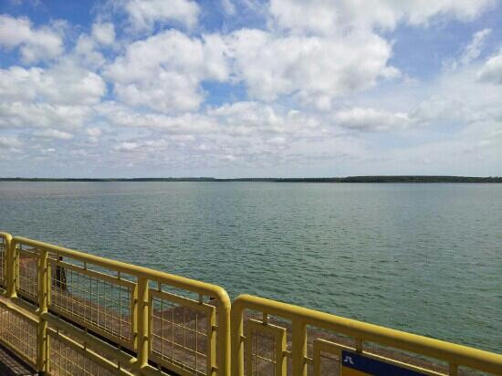 Lake Itaipu-伊瓜苏必去景点