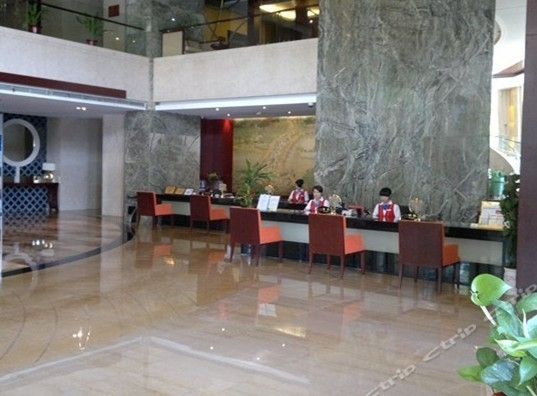 华宇国际大酒店主图