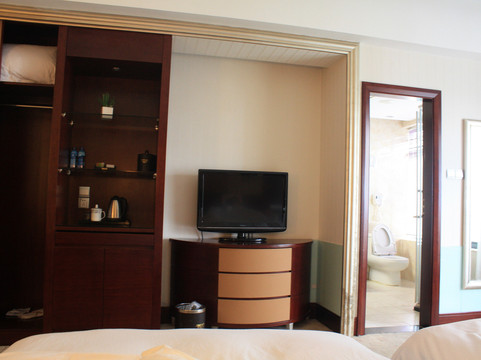 贵阳西湖花园大酒店主图