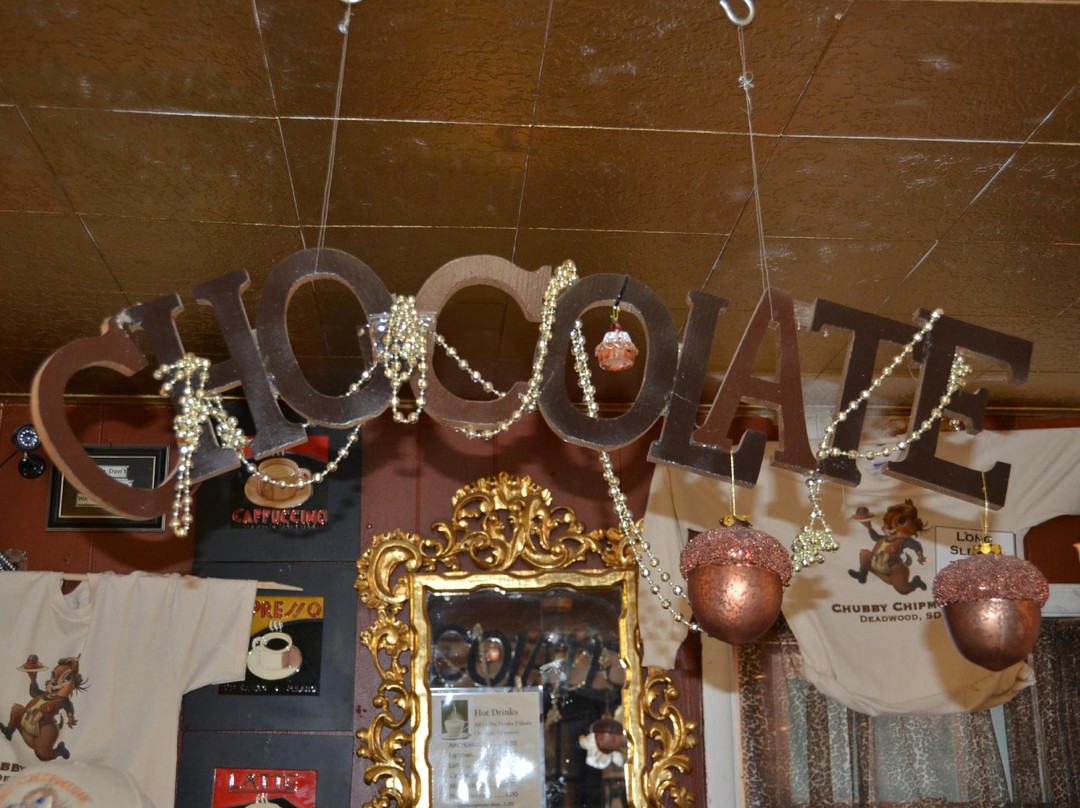 Chubby Chipmunk Hand-Dipped Chocolates-戴德伍德必去景点