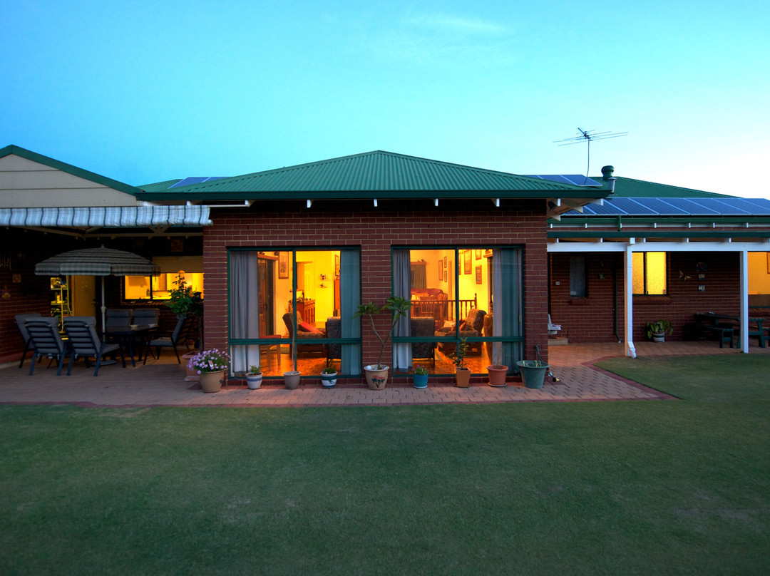 Homestead Bed & Breakfast主图