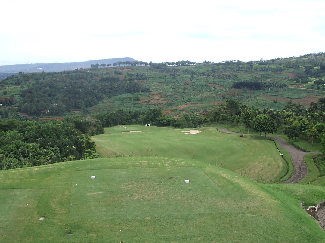 Gunung Geulis Country Club景点图片