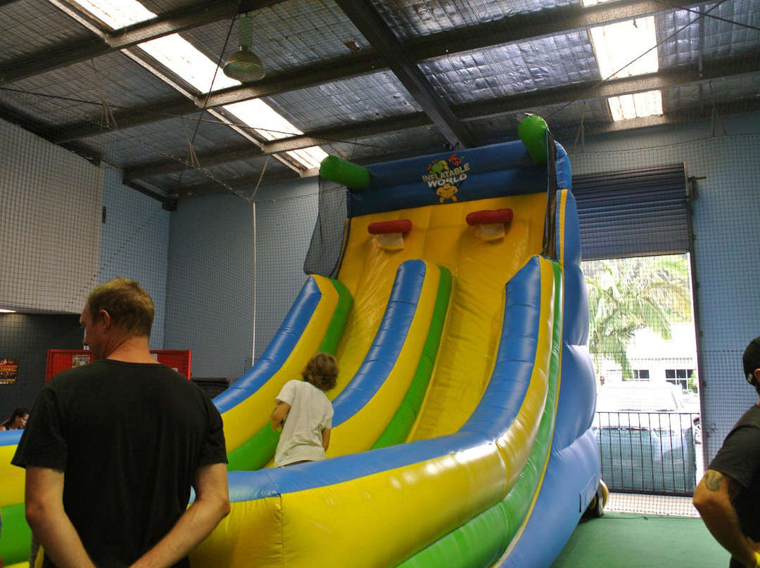 Inflatable World Oz-West Burleigh必去景点