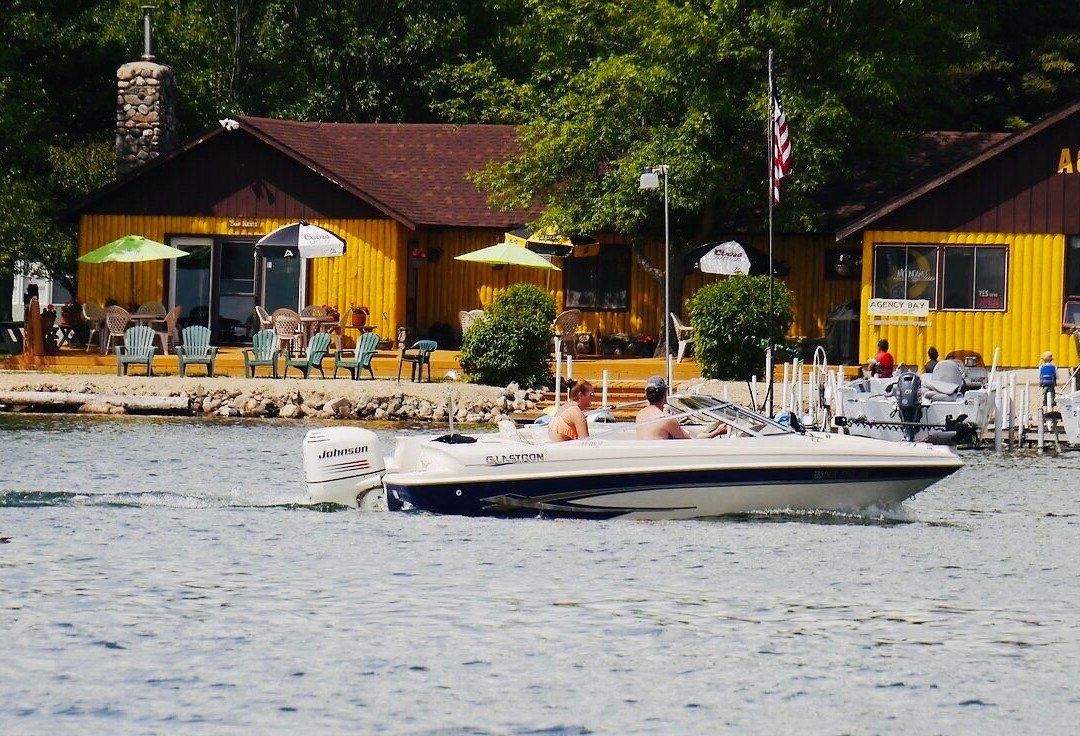 Agency Bay Lodge