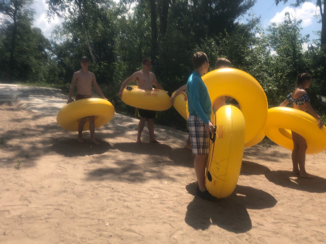 K & K Tubing-Detroit Lakes必去景点