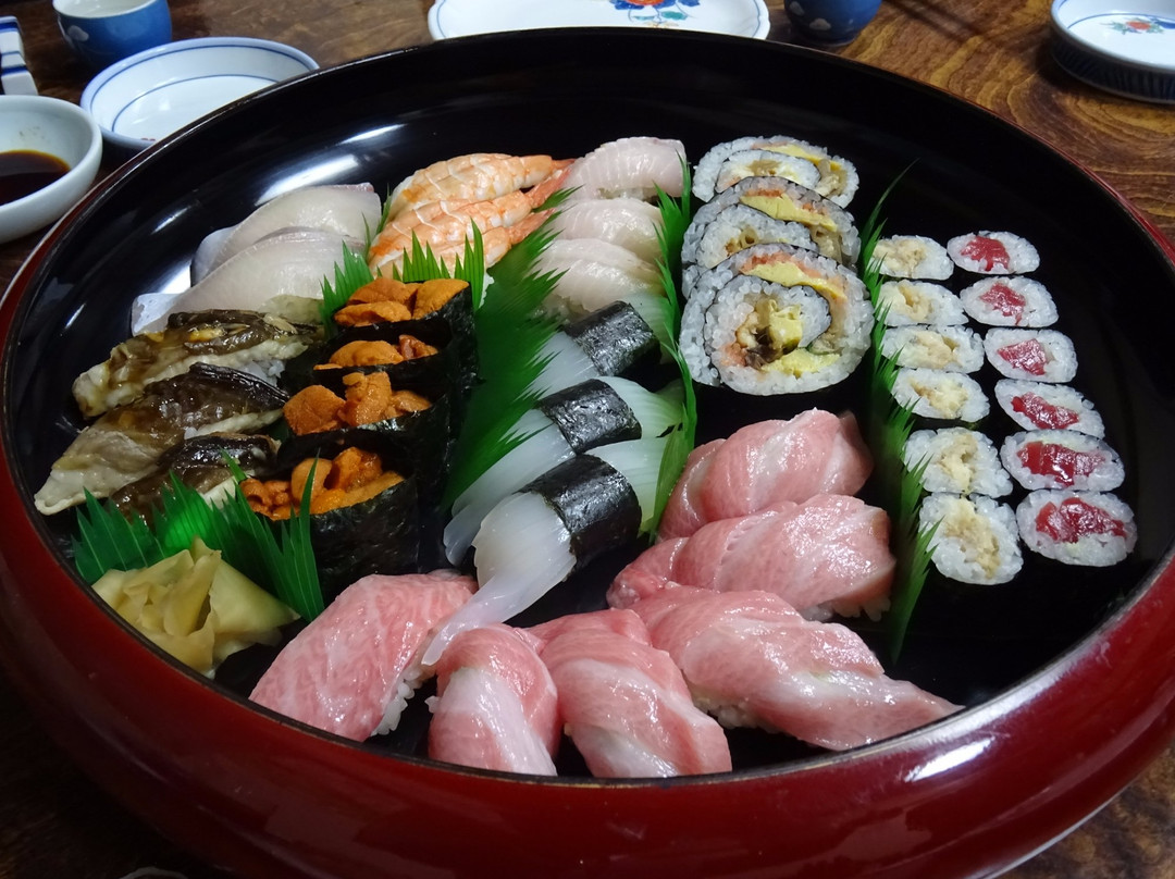 栄すし