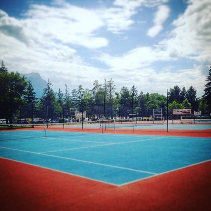 Tennis Club Embrun景点图片