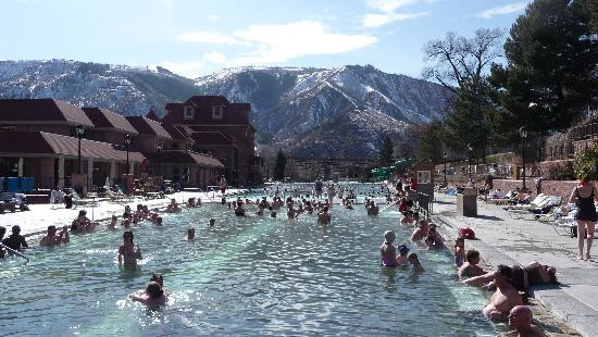 Glenwood Hot Springs Pool-格伦伍德温泉必去景点