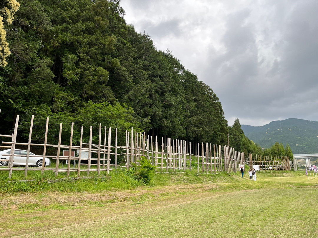 Shitaragahara Battlefield景点图片