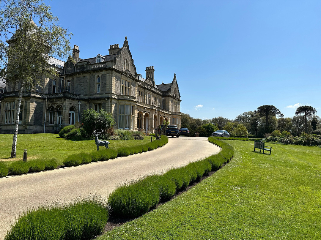 Clevedon Hall主图