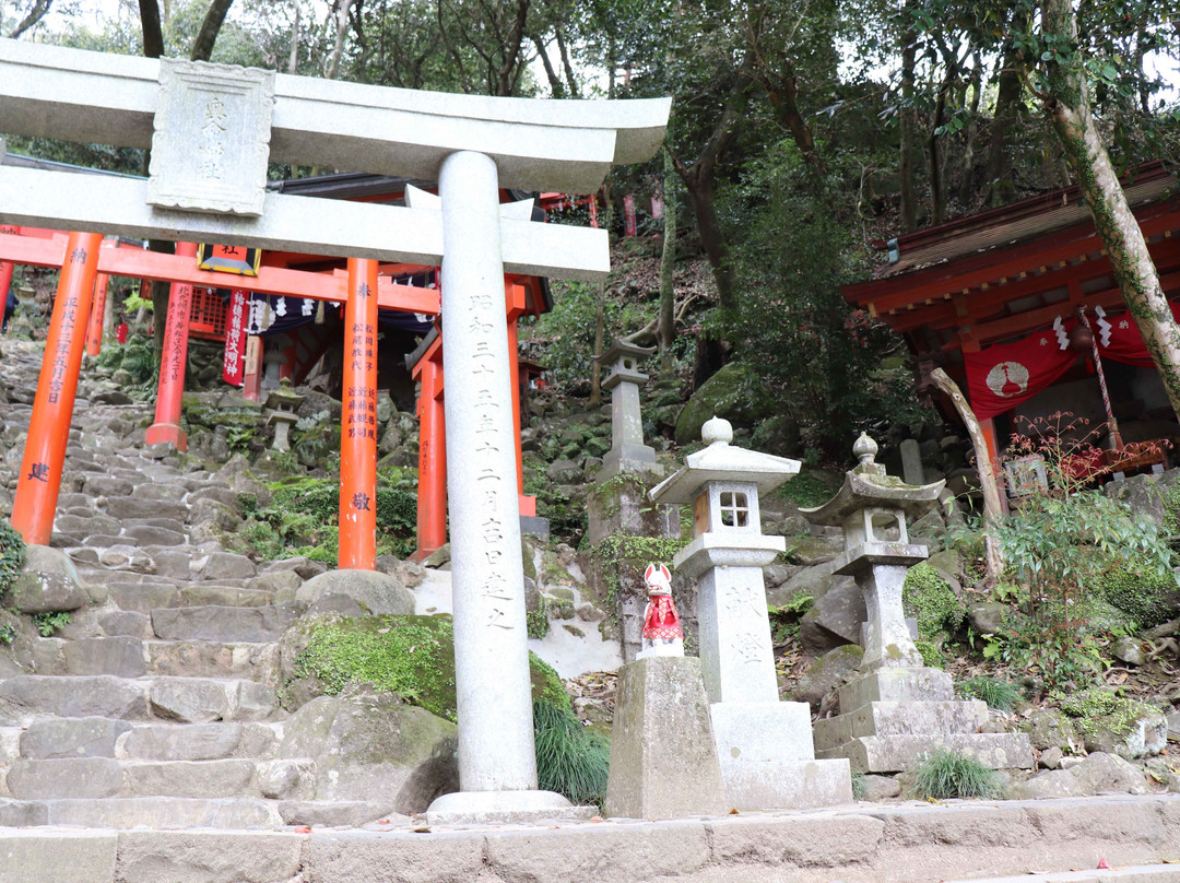 Myobusha Shrine景点图片