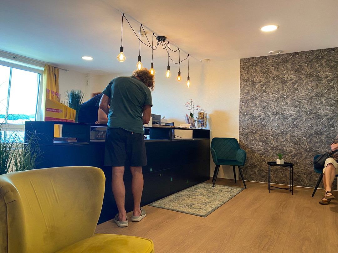 Center Hotel 'Drive Inn'主图
