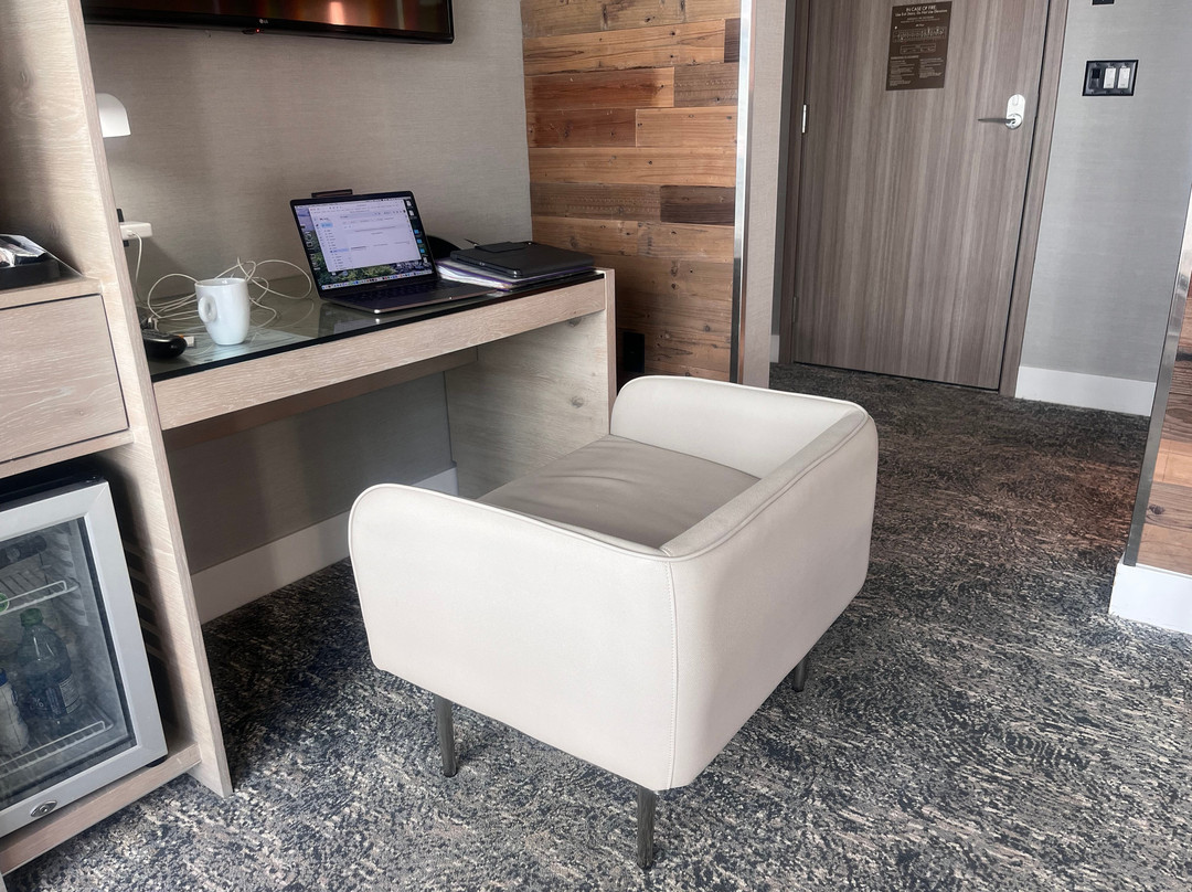 Seaside Hotel Vancouver主图