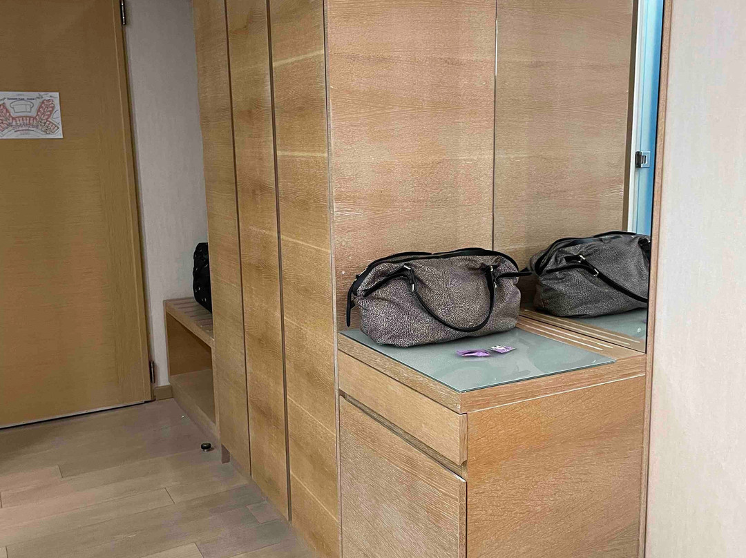 Konstantinos Palace主图