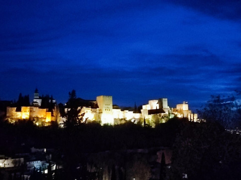 Granada Tours-格拉纳达必去景点