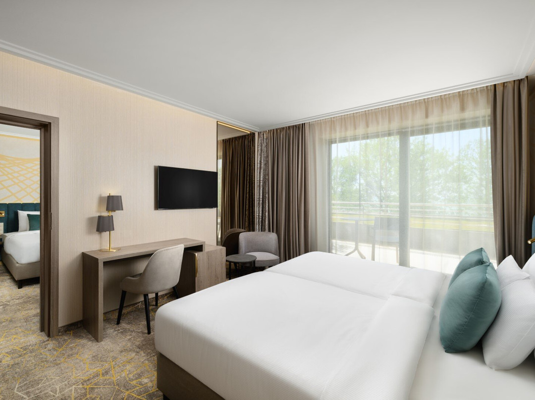 Kenese Bay Garden Resort & Conference主图