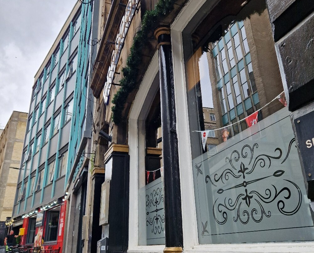 The Crocodile Public House主图