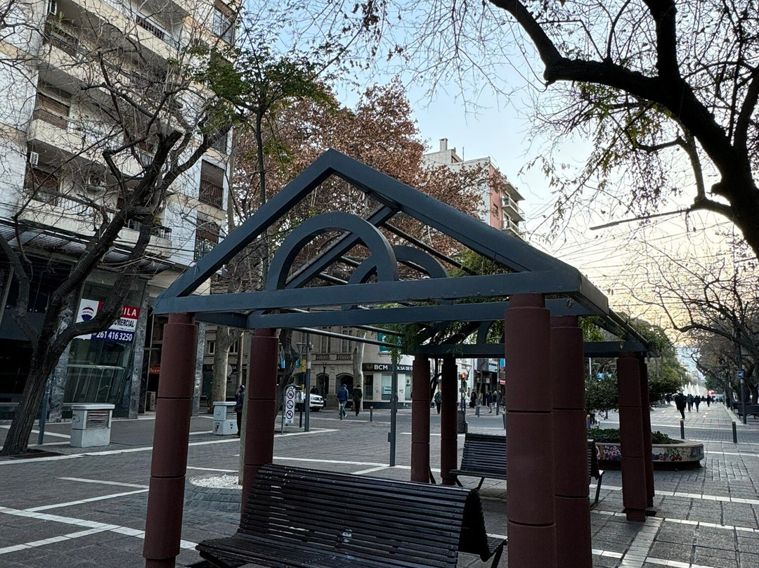 Paseo Peatonal Sarmiento-门多萨必去景点