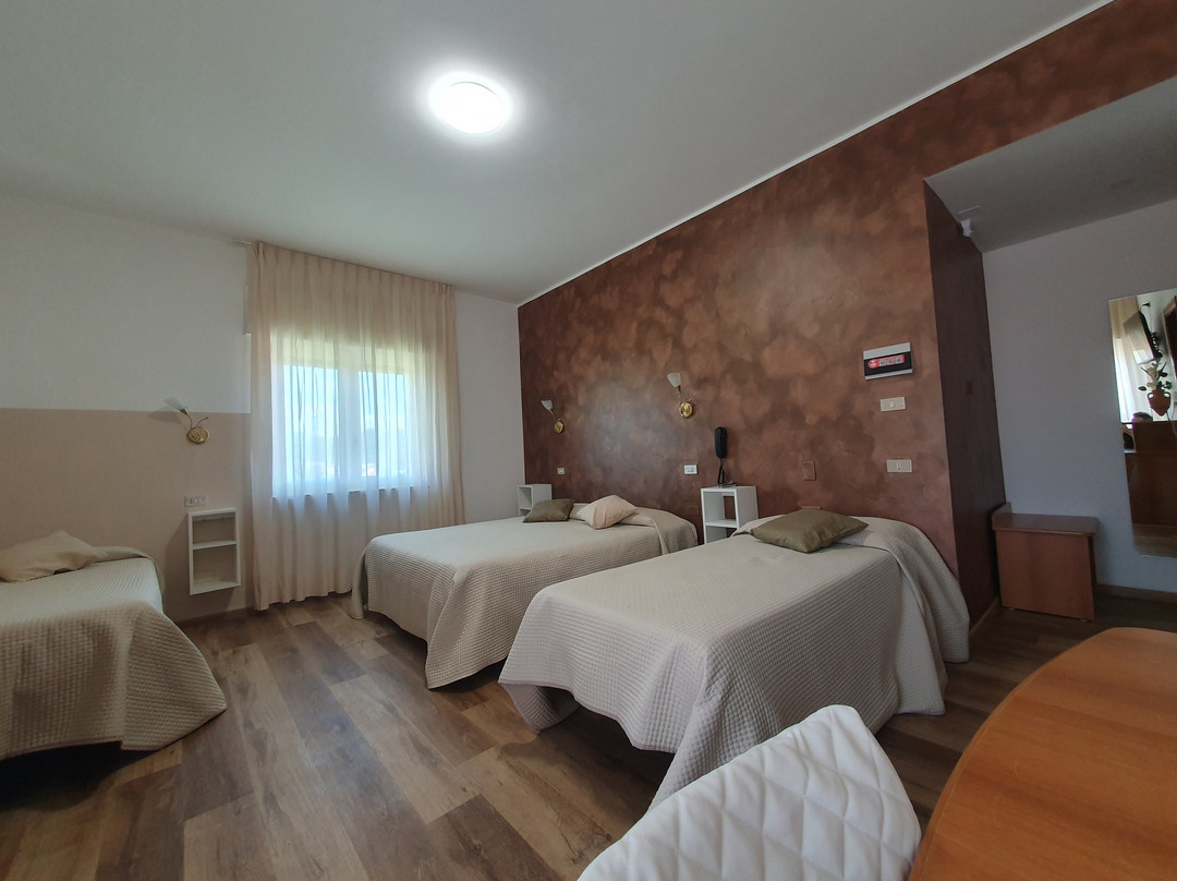Hotel Supersonik主图