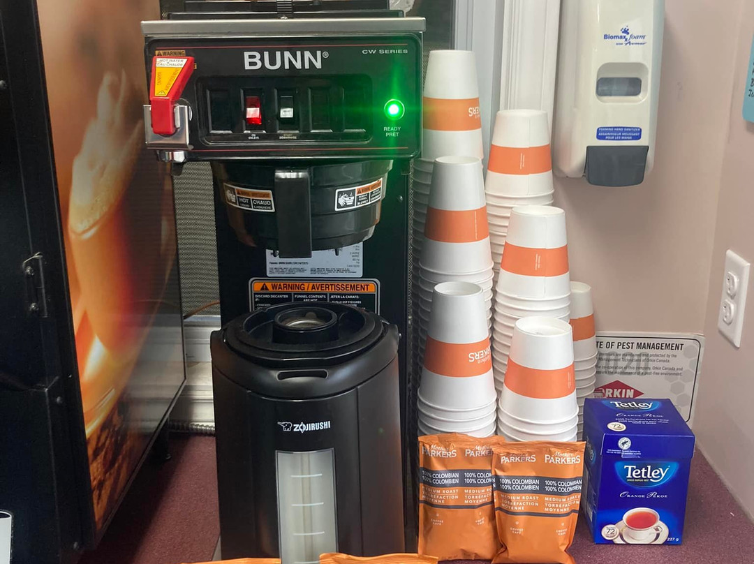 Crosstown Kwickway Convenience and Take Out景点图片