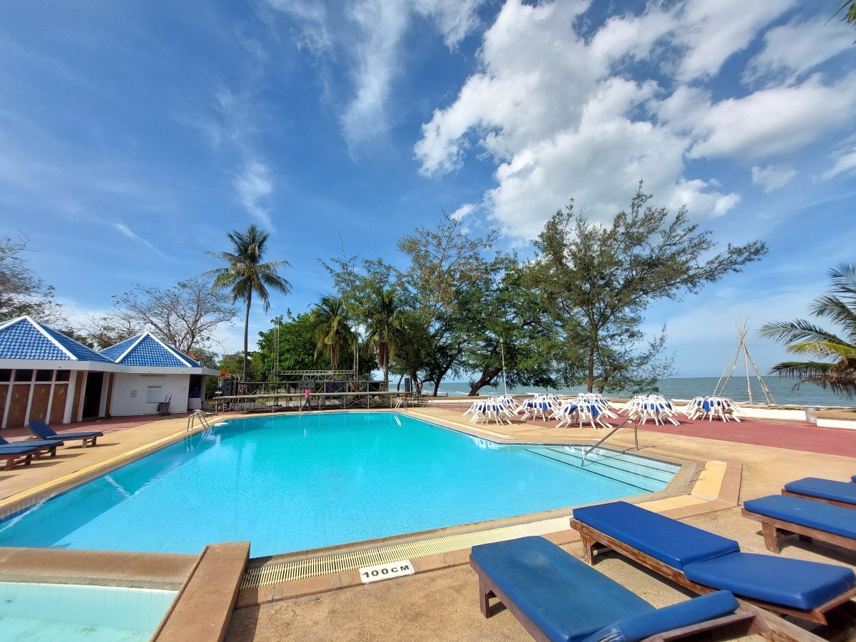 查安欧亚兰宫酒店-泳池