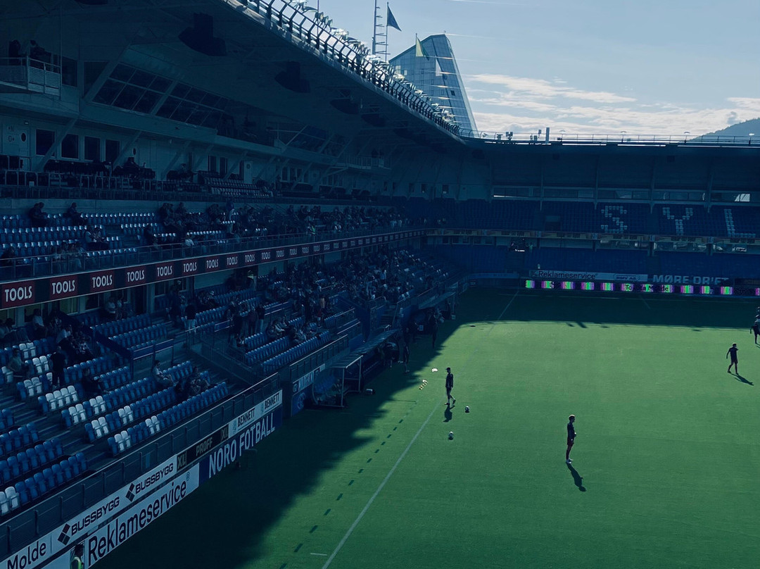 Aker Stadium-莫尔德必去景点