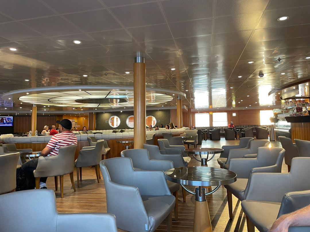 Fast Ferries-拉斐那必去景点