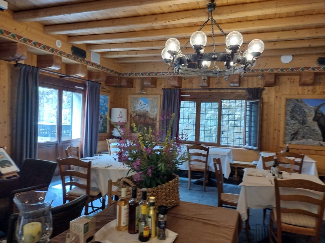 Hotel Chamois d' Or主图