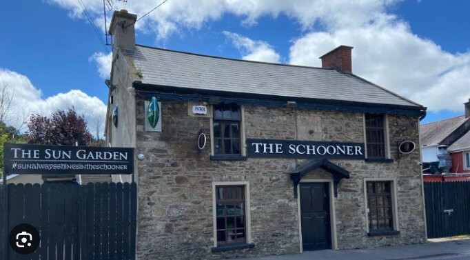 The Schooner Bar
