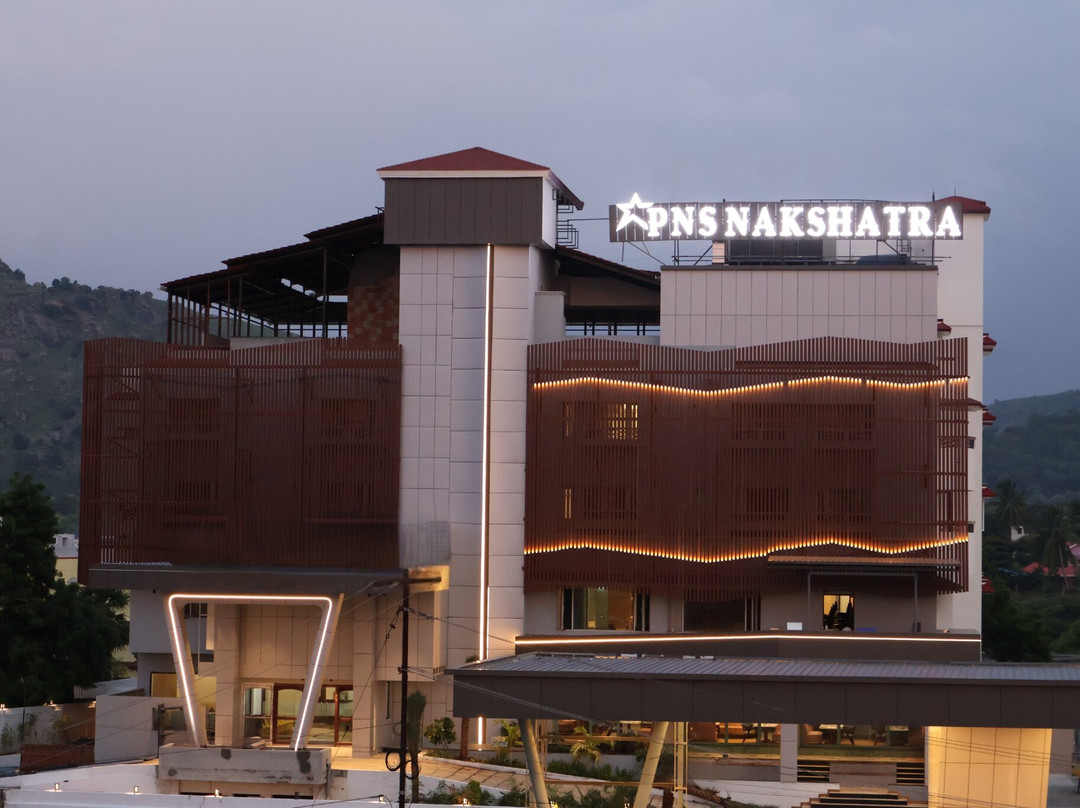 Pns Nakshatra - Luxury Hotel