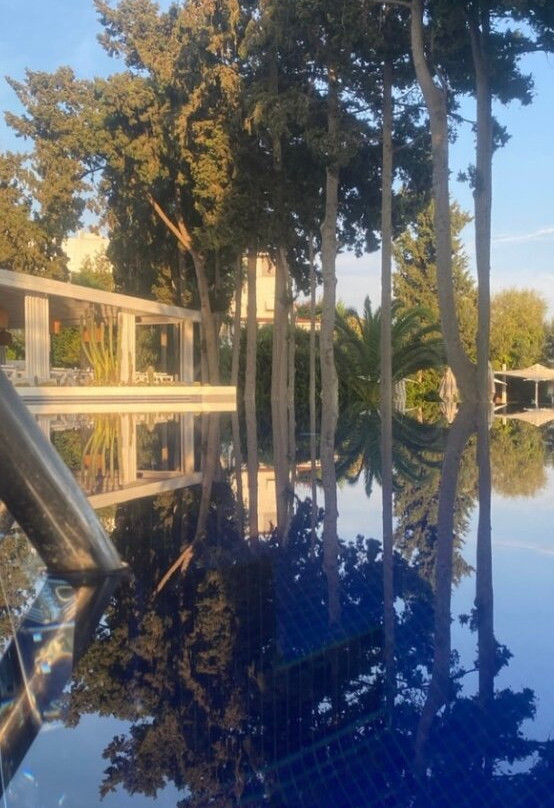 Liv Hotel By Bellazure主图
