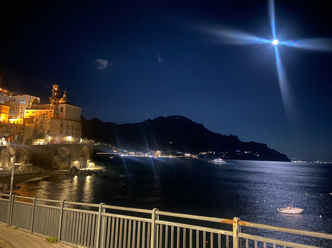 Exclusive Limousine  Service Positano-波西塔诺必去景点